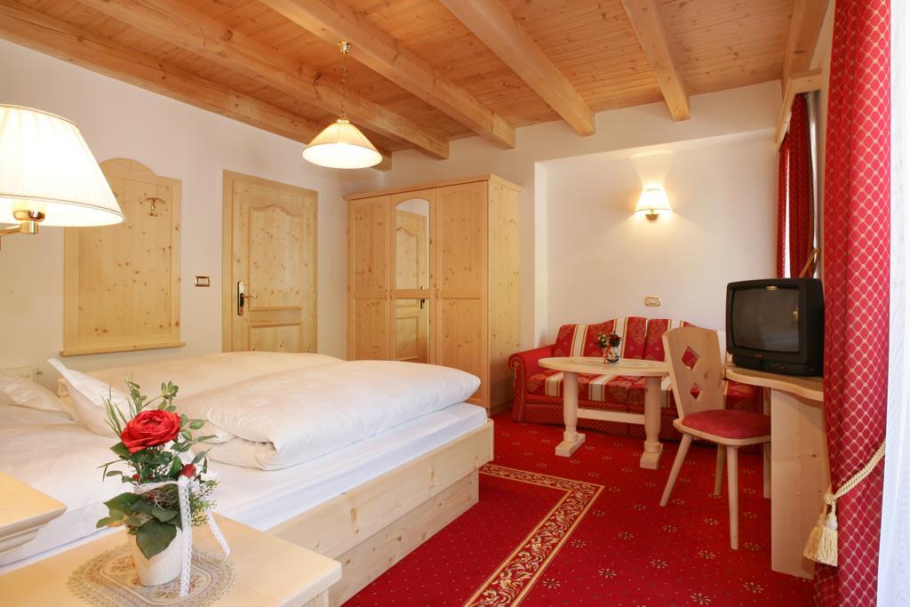 Hotel Garni Schenk 3*